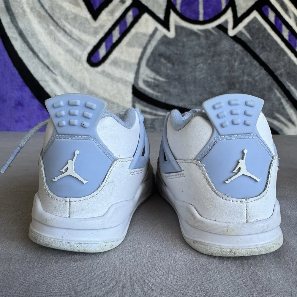 Size 10c - Jordan 4 Retro Forget Me Not Sneaker (TD) IB8961-100